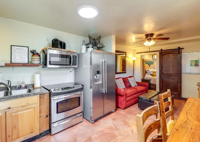 Pet-friendly Casita: Shared Swim Spa! *
