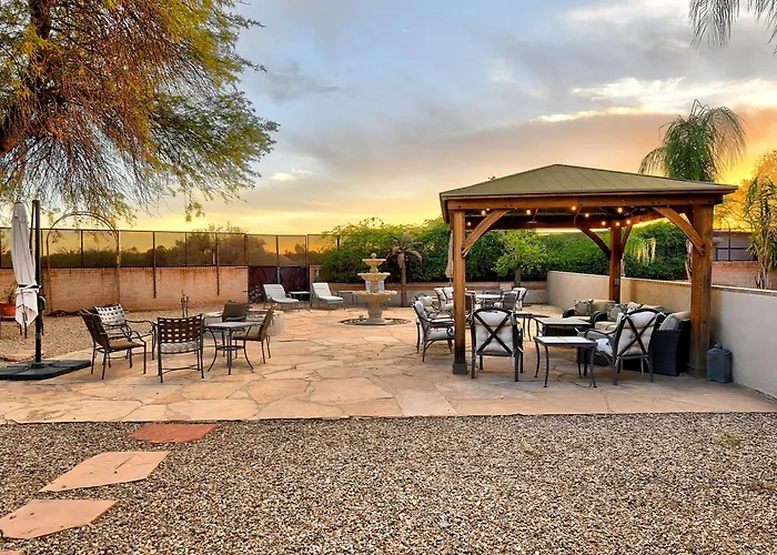 Pet-friendly Casita: Shared Swim Spa! Holiday home *